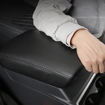 המכונית מרכזי משענת יד תיבת הבקרה כיסוי עור משענת יד לרכב תיבת משטח הפנים אביזרים עבור מיצובישי נוכרי 2022 2023