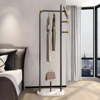 מודרניים נירוסטה המעיל הביתה ריהוט חדר השינה ליד המיטה עומדת קומה קולב אור יוקרה בסלון בגדים מדפים